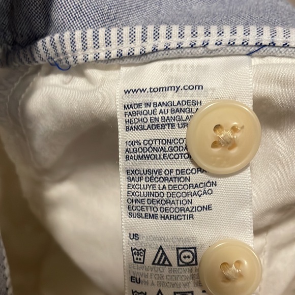 WHITE TOMMY HILFIGER CLASSIC FIT MEN'S SHORTS - Picture 5 of 7